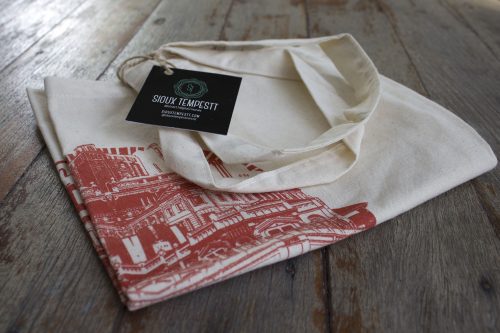 Calico Bag Premium grade quality and thickness, 100% unbleached natural cotton calico fibre. Screen printed in Australia with rust coloured ink.