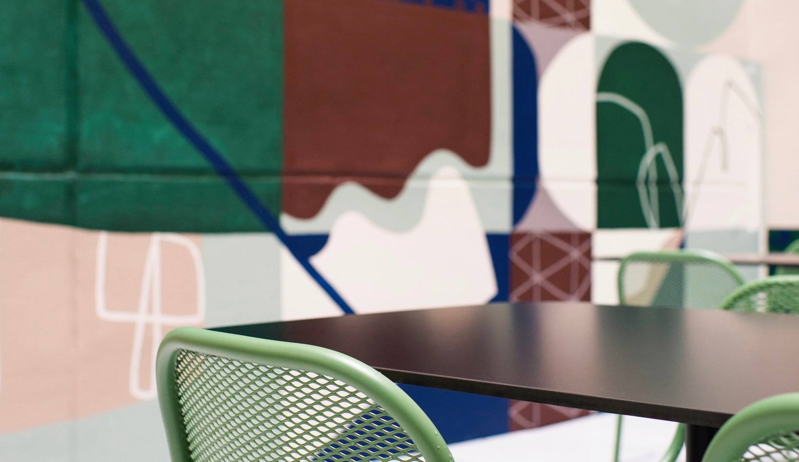 Murals in Commercial Spaces Murals in Commercial Spaces
